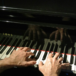 mains clavier 2